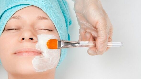 Masks - folk methods for skin rejuvenation at home